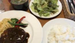 レストランア・レ・エズ　ハンバーグランチ